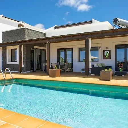 Longa Yaiza (Lanzarote)