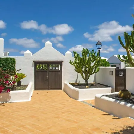 Villa Longa *